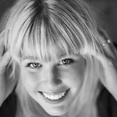Portrait-Sandra-Schiffer